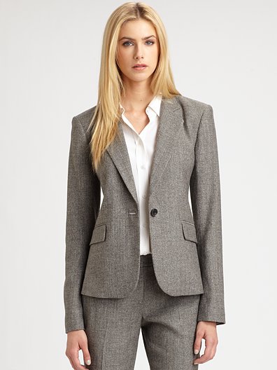 Style RF 621 - Two Button, Single Breasted, Notch Lapels ( satin), 3/4 Sleeves, No Vent, Medium Waist.